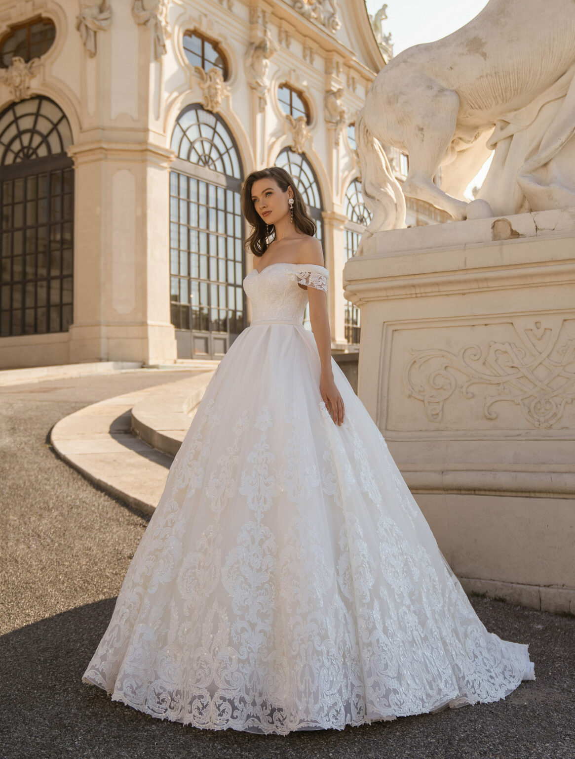 Olivia / Ball Gown Wedding Dress | Cocobrides